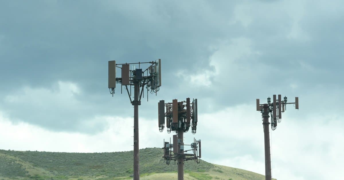 DAS cabling DFW buildings cellular antenna infrastructure